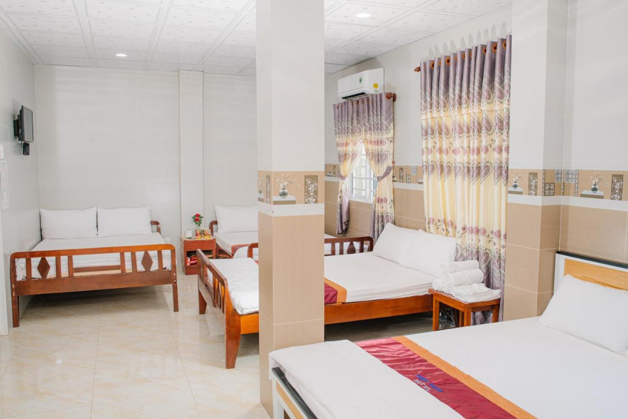 Hiep Hoa Hotel Chau Doc Exterior foto