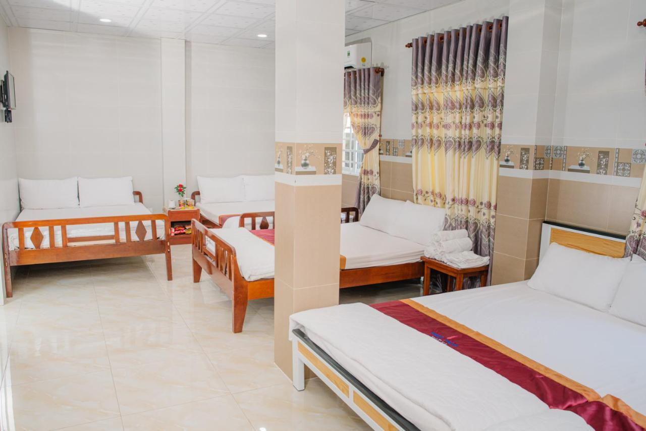 Hiep Hoa Hotel Chau Doc Exterior foto